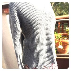 Sadie and Sage NWOT Long Sleeve V neck Sweater